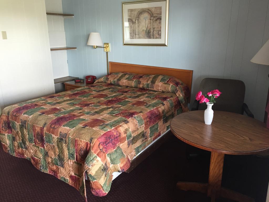 Rainbow Motel Montpelier Dış mekan fotoğraf