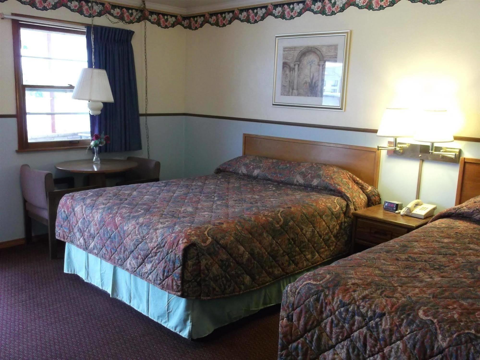 Rainbow Motel Montpelier Dış mekan fotoğraf